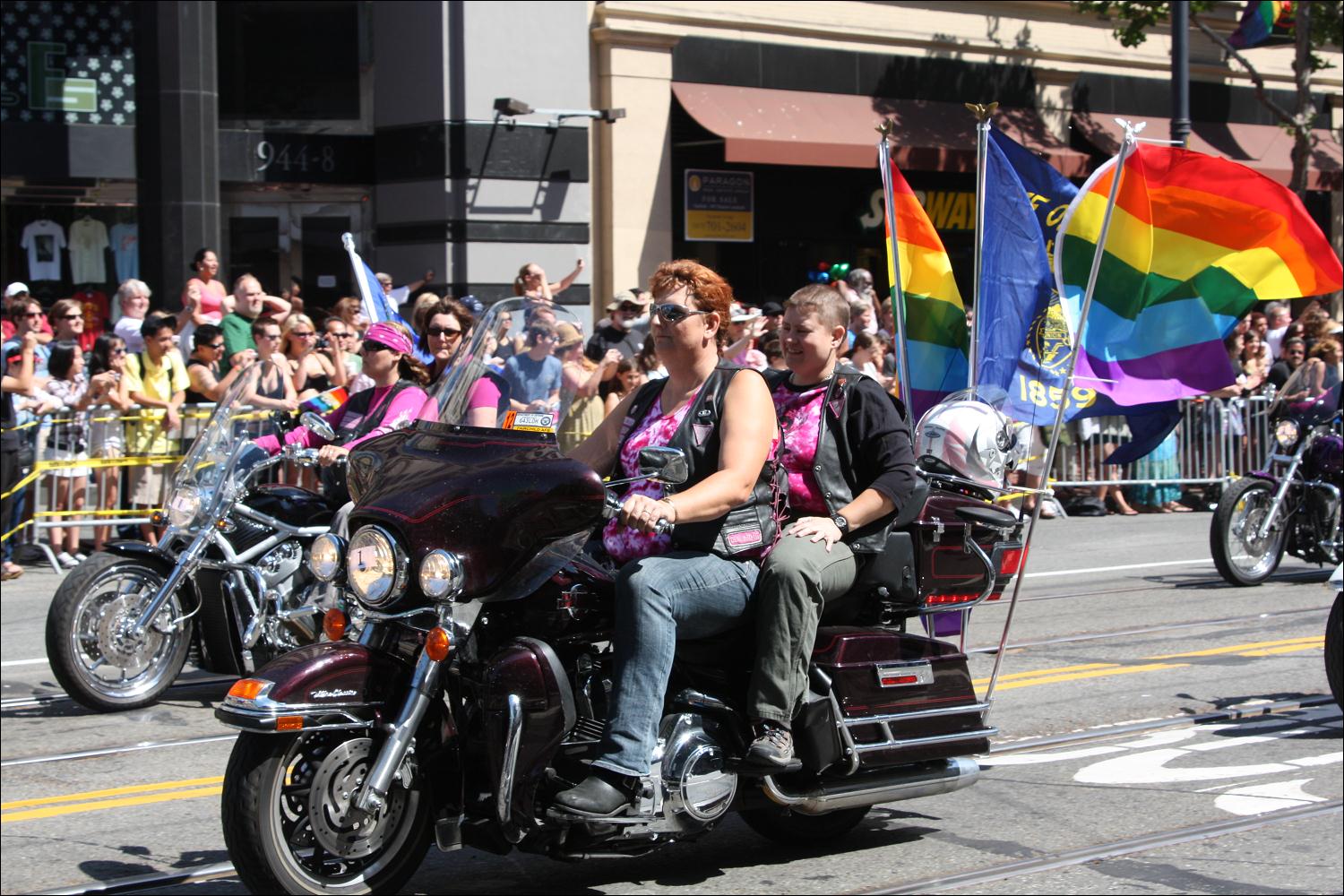 2009_sf_pride_002.jpg