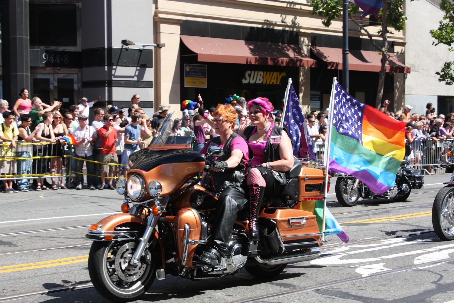 2009_sf_pride_003.jpg