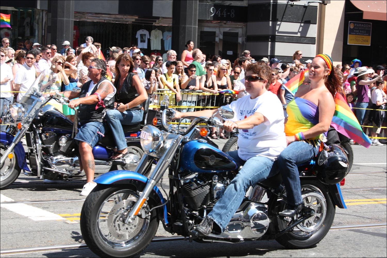 2009_sf_pride_007.jpg