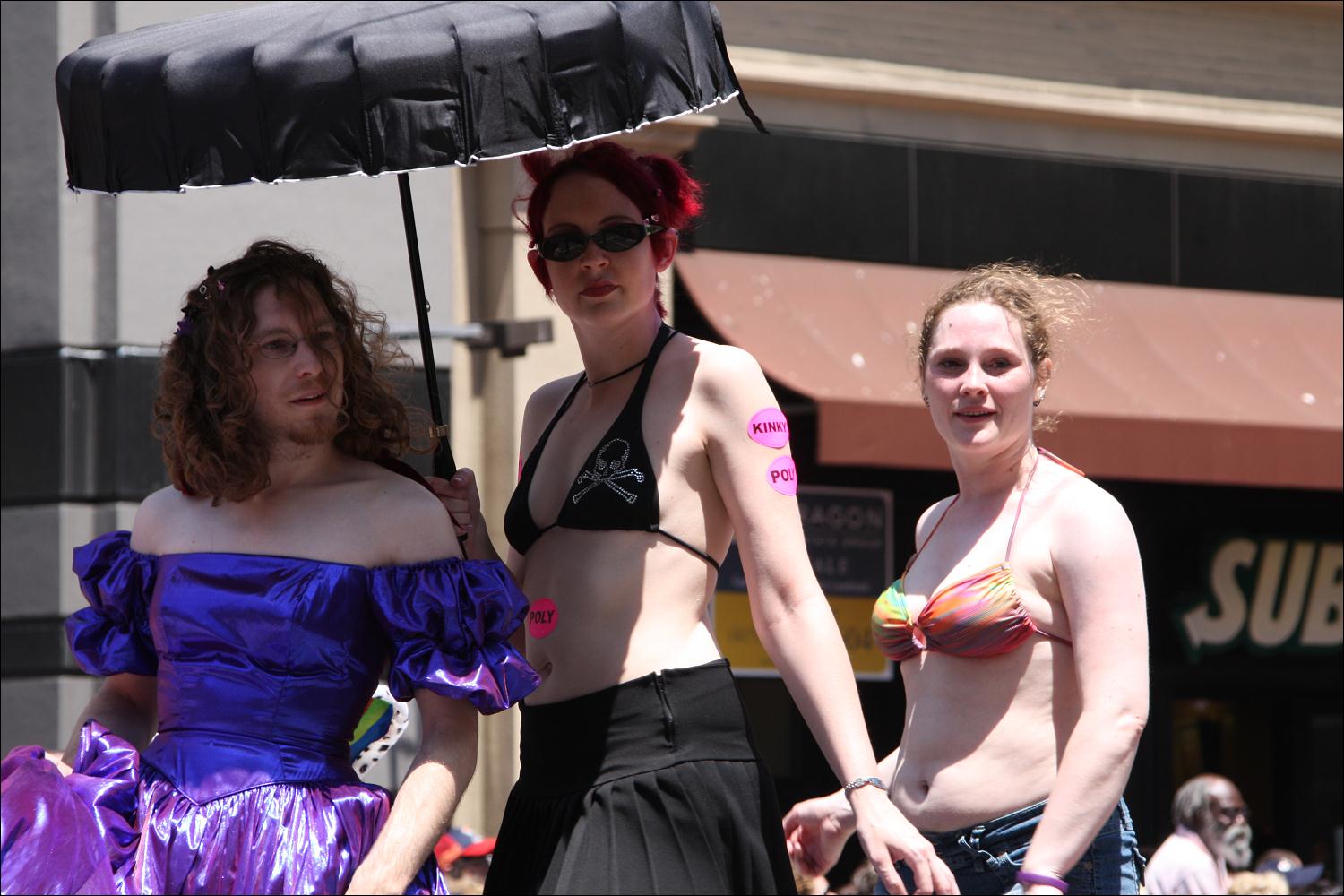 2009_sf_pride_076.jpg