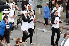 2010_san_francisco_bay_to_breakers_045