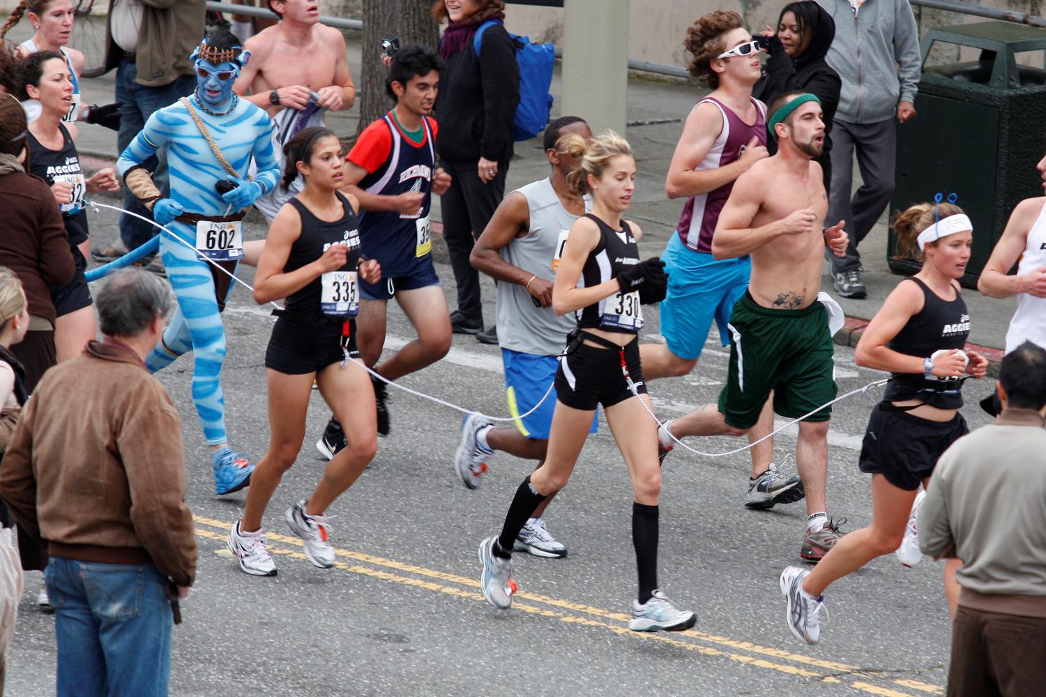 2010_san_francisco_bay_to_breakers_003.jpg