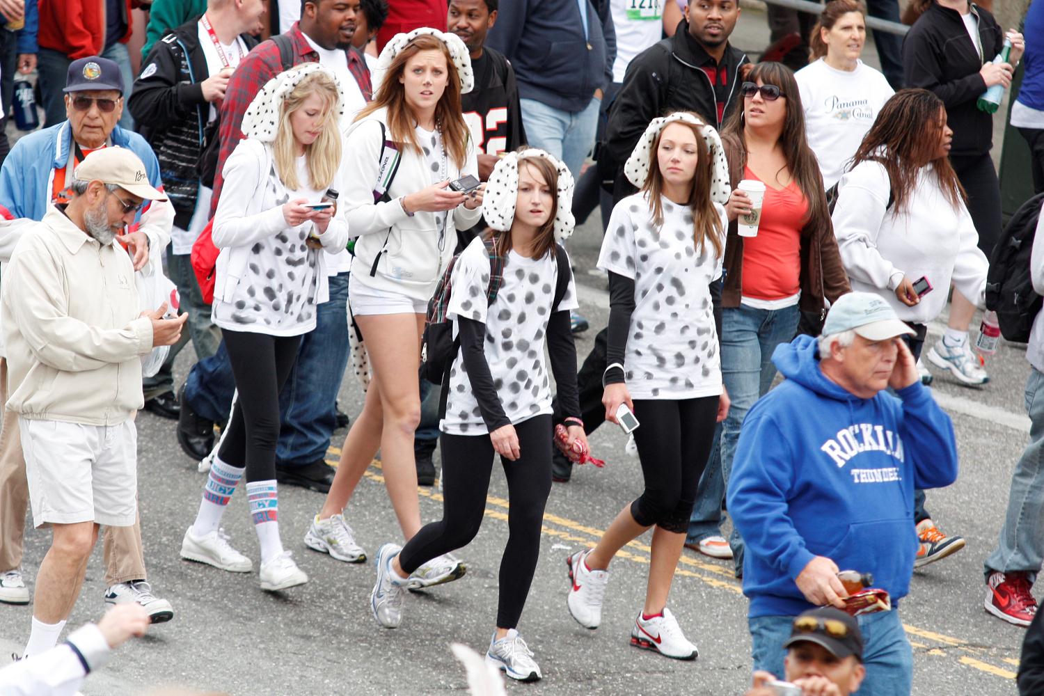 2010_san_francisco_bay_to_breakers_052.jpg