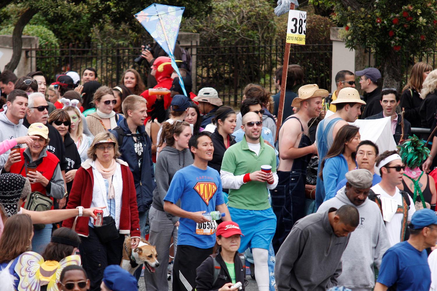 2010_san_francisco_bay_to_breakers_068.jpg