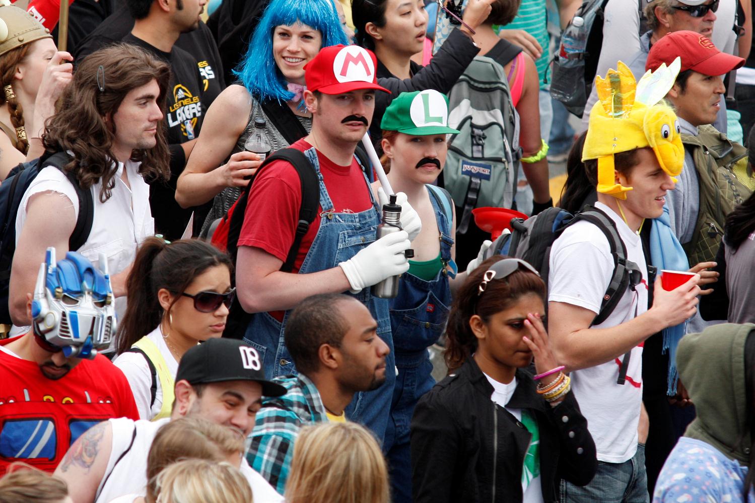 2010_san_francisco_bay_to_breakers_079.jpg