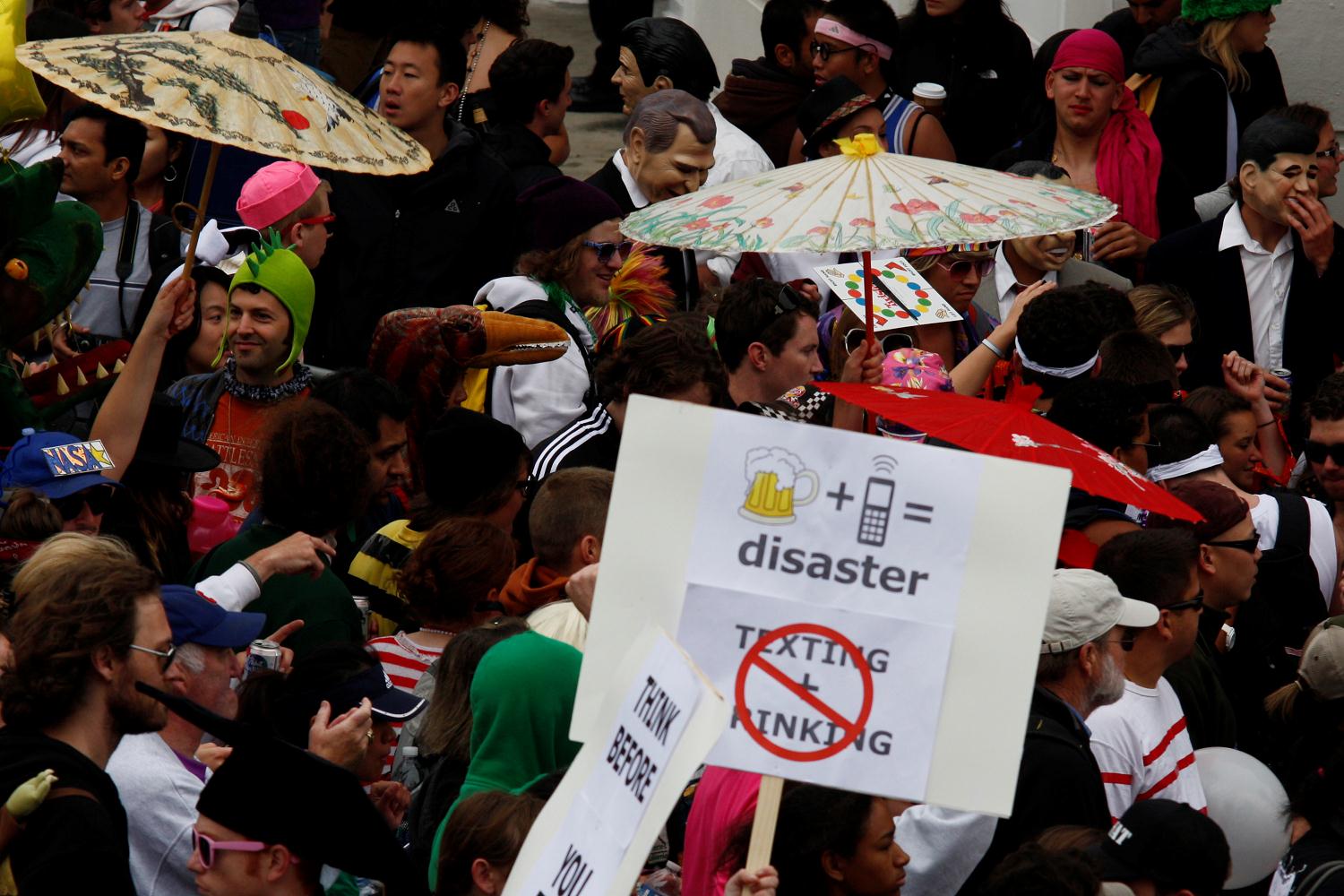 2010_san_francisco_bay_to_breakers_089.jpg