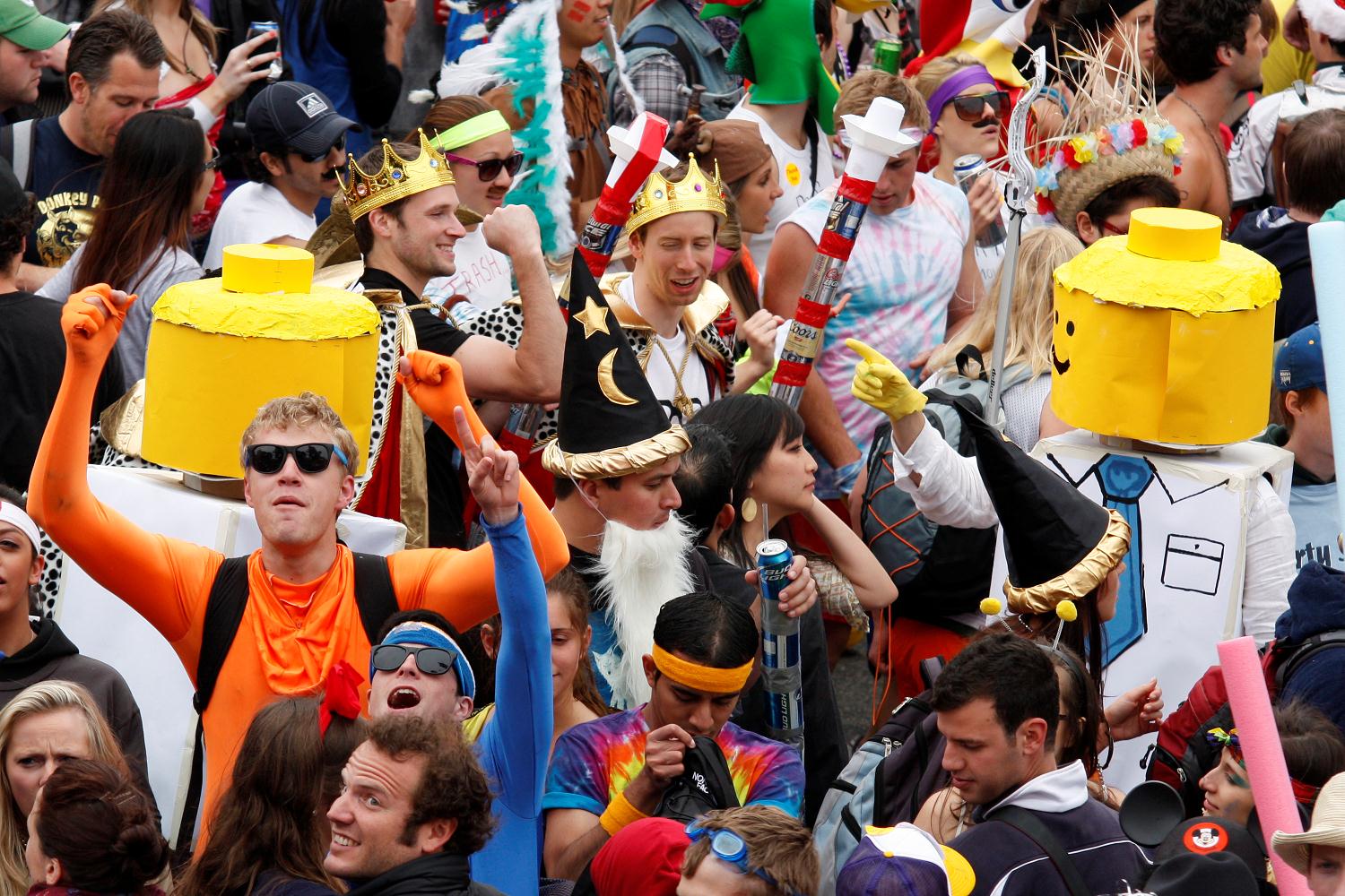 2010_san_francisco_bay_to_breakers_109.jpg