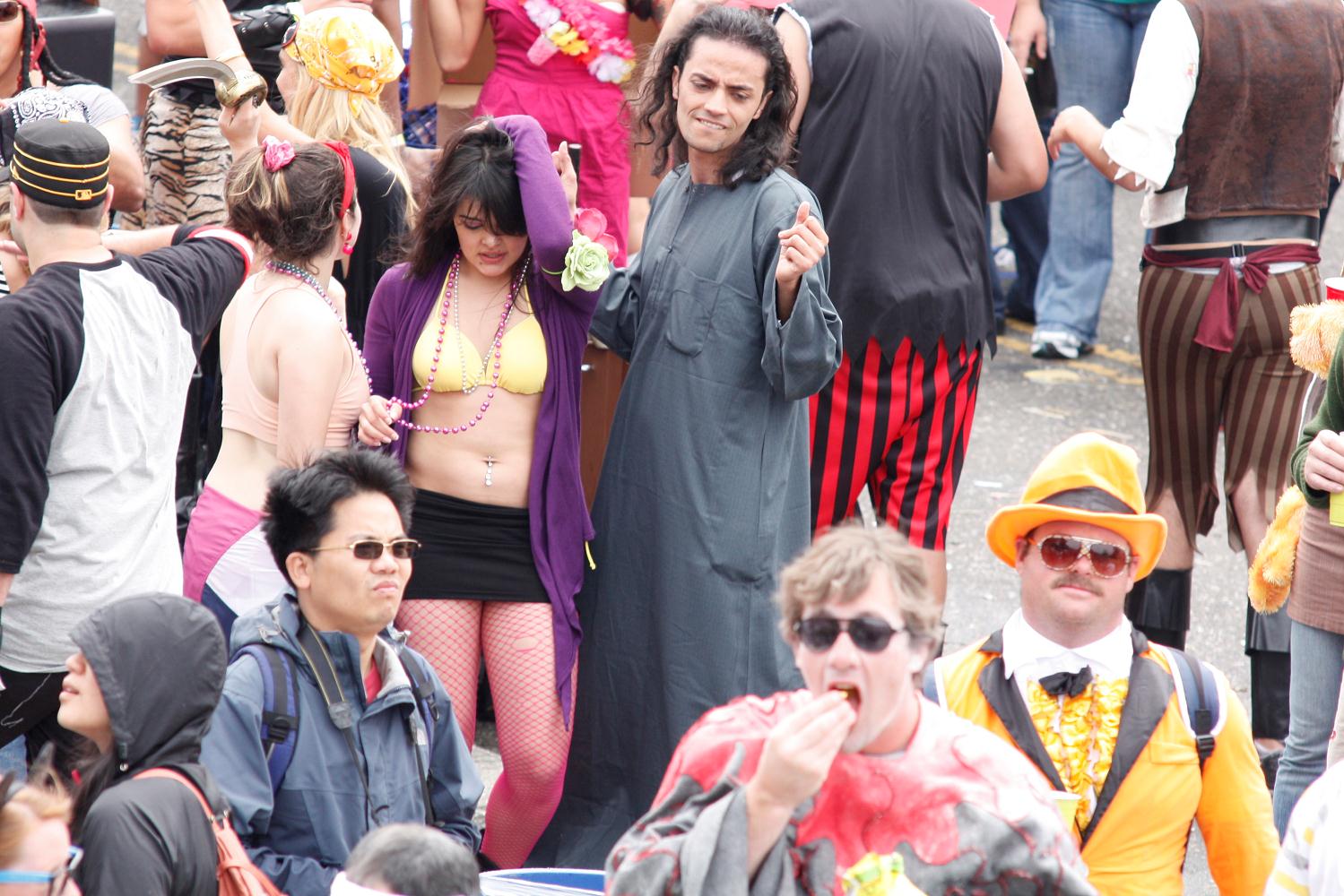 2010_san_francisco_bay_to_breakers_147.jpg