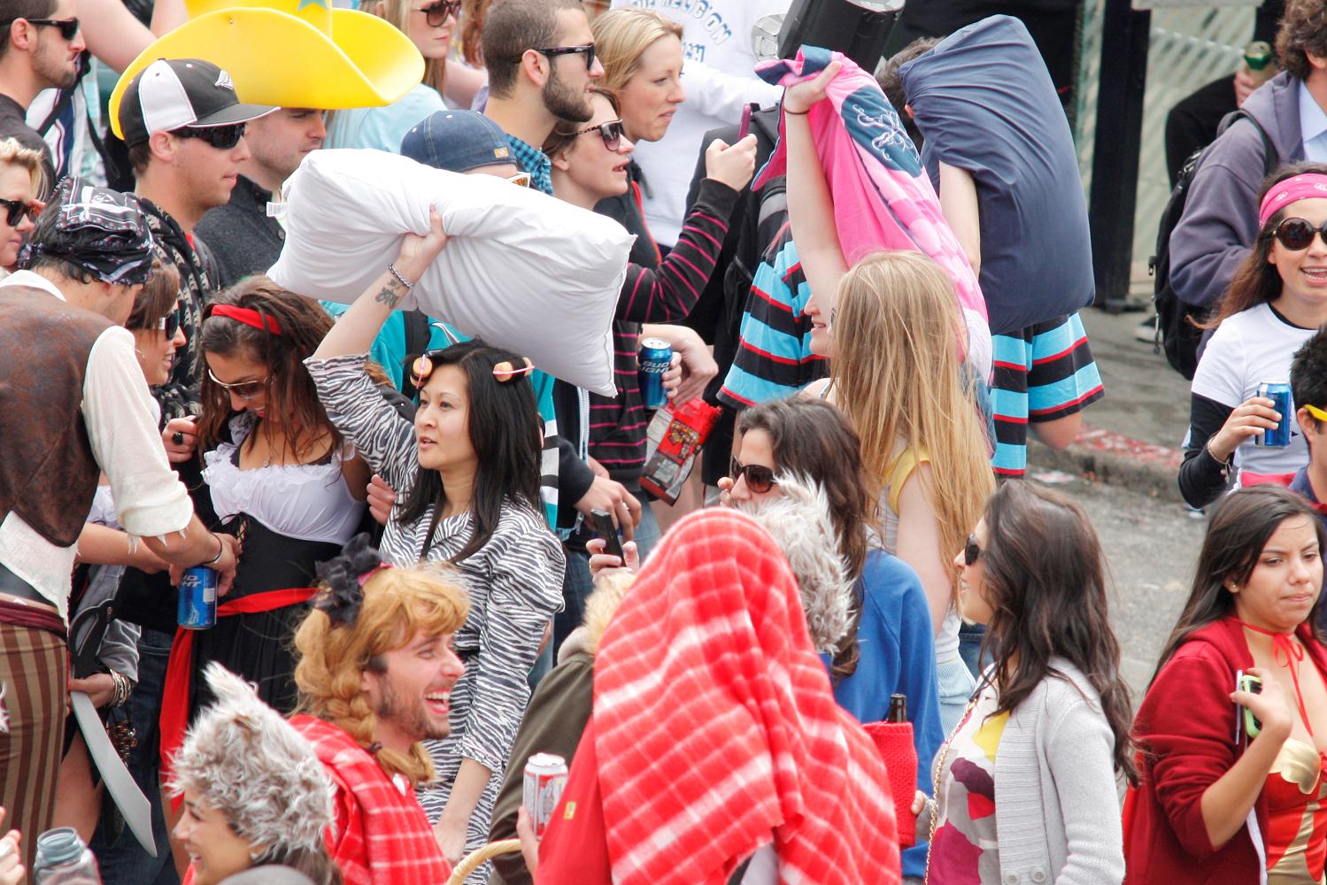 2010_san_francisco_bay_to_breakers_150.jpg