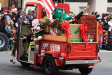 2010_comcast_holiday_parade_007