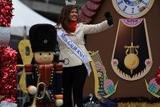 2010_comcast_holiday_parade_029