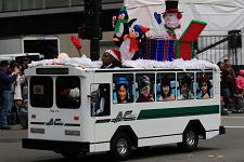 2010_comcast_holiday_parade_045