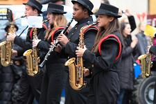 2010_comcast_holiday_parade_055