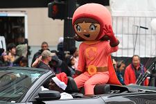 2010_comcast_holiday_parade_060