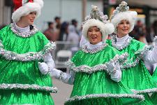 2010_comcast_holiday_parade_084