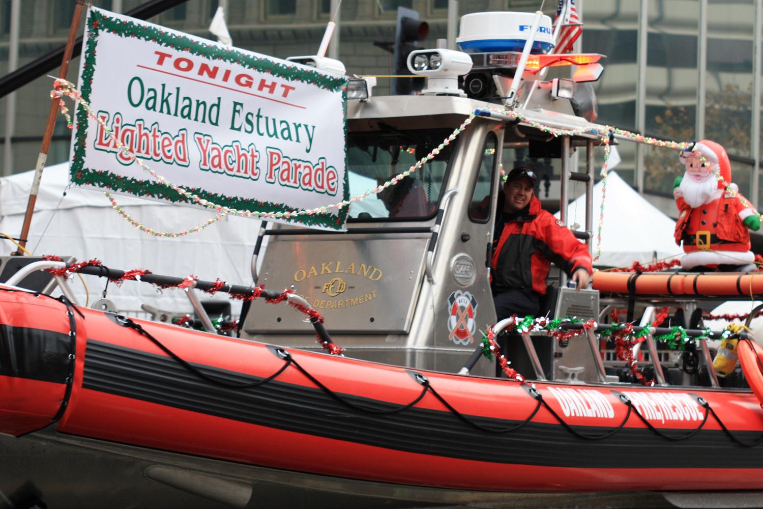 2010_comcast_holiday_parade_006.jpg