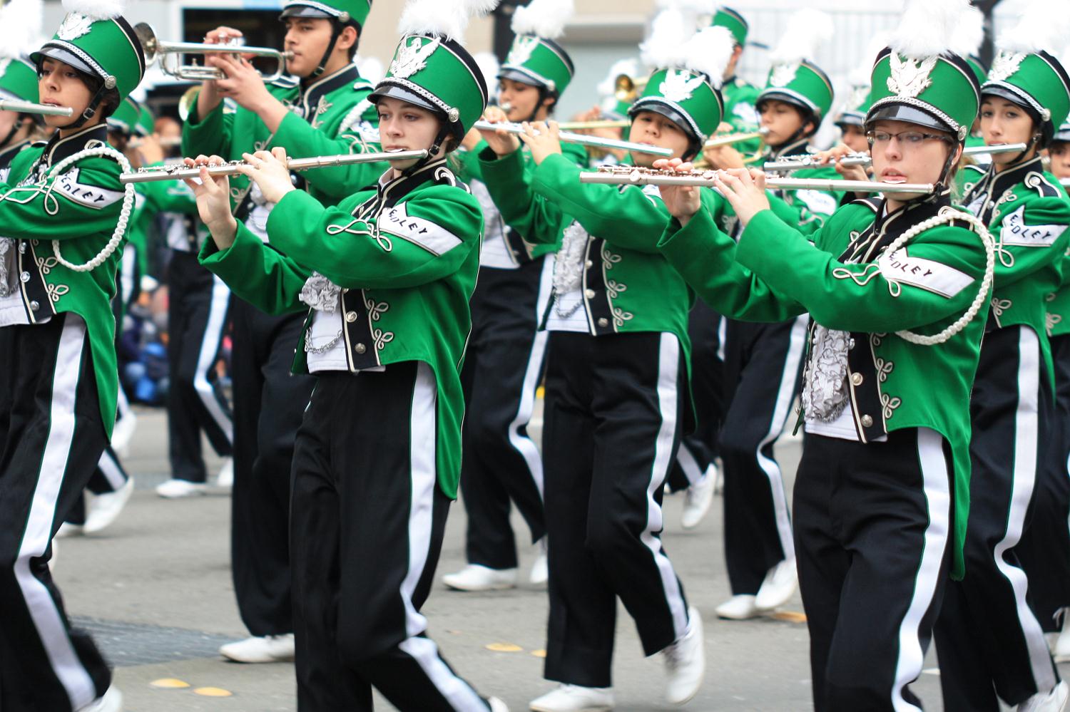 2010_comcast_holiday_parade_013.jpg