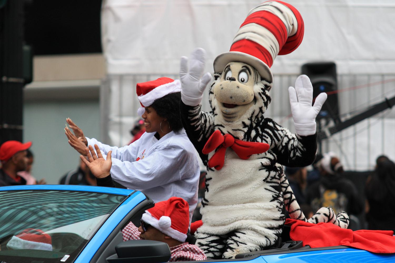 2010_comcast_holiday_parade_024.jpg