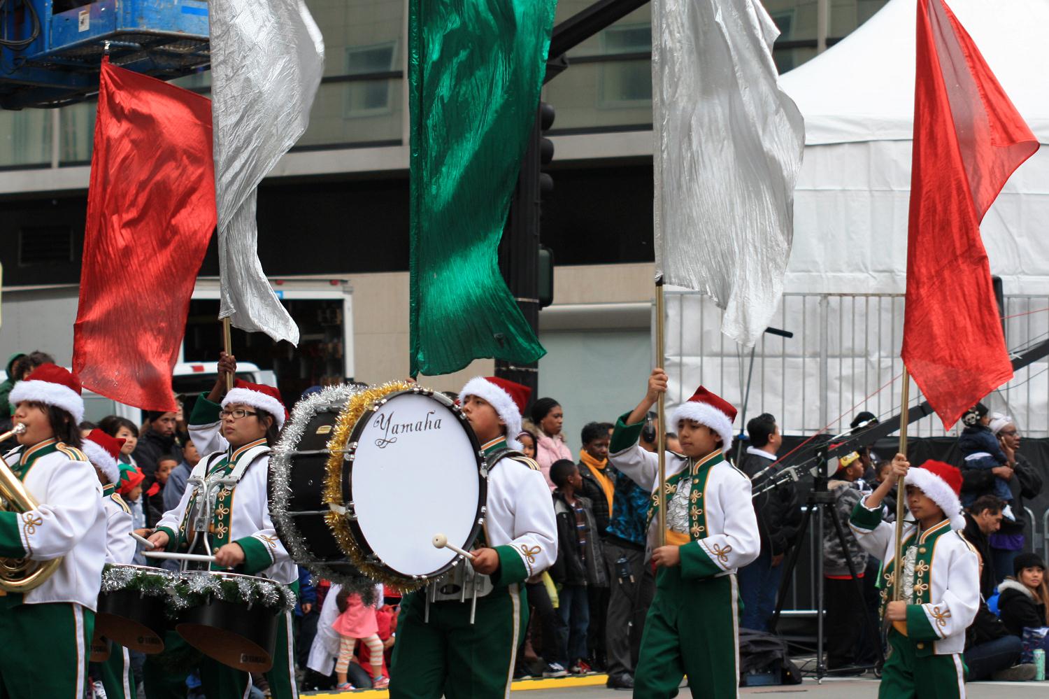 2010_comcast_holiday_parade_034.jpg