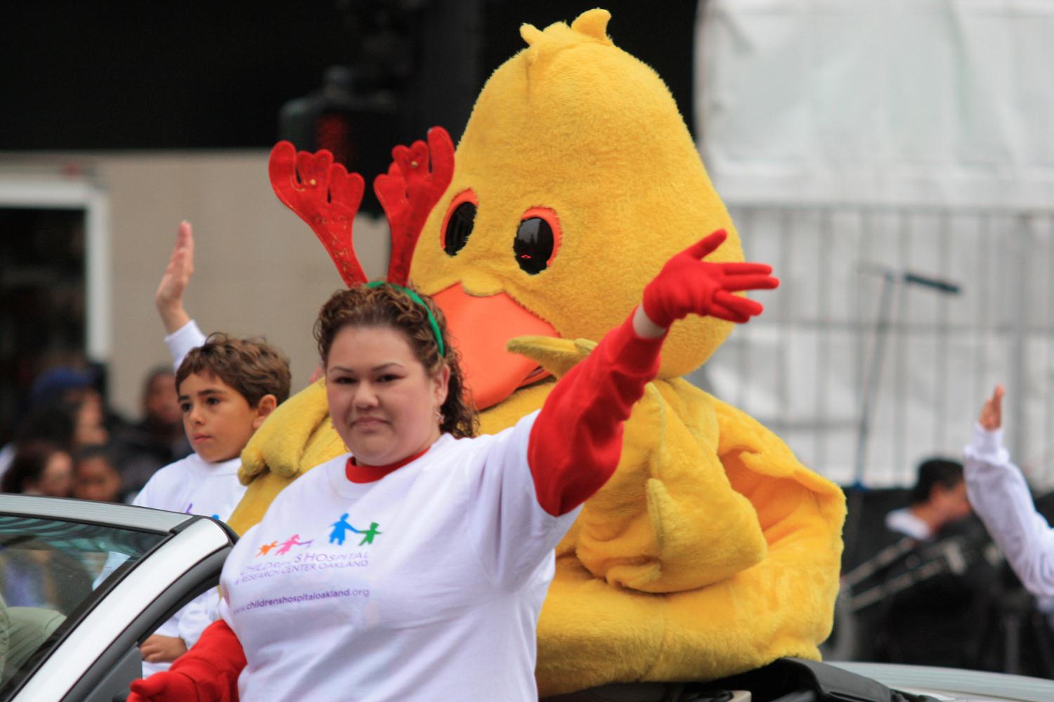 2010_comcast_holiday_parade_042.jpg