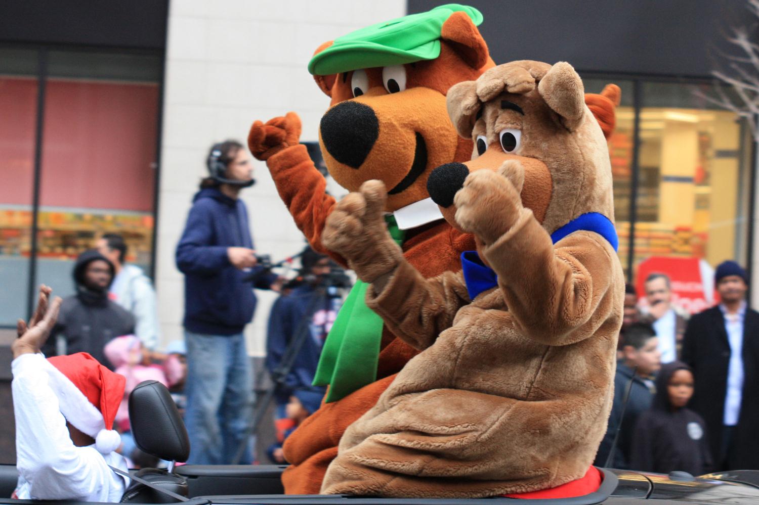 2010_comcast_holiday_parade_067.jpg