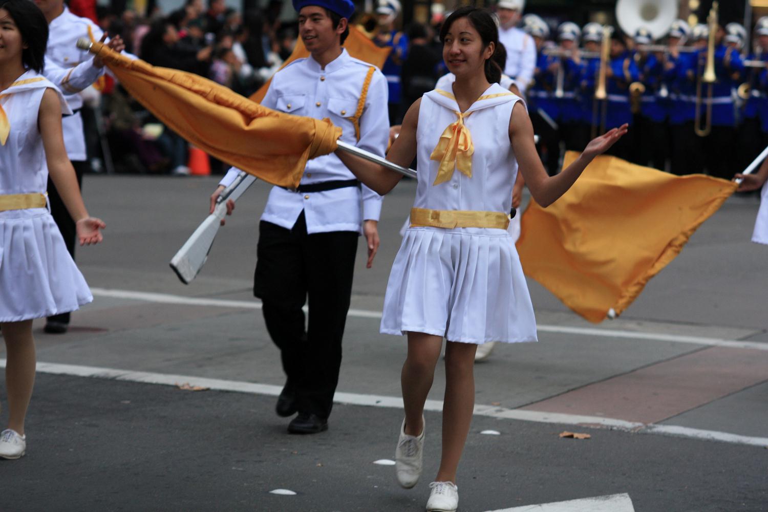 2010_comcast_holiday_parade_080.jpg