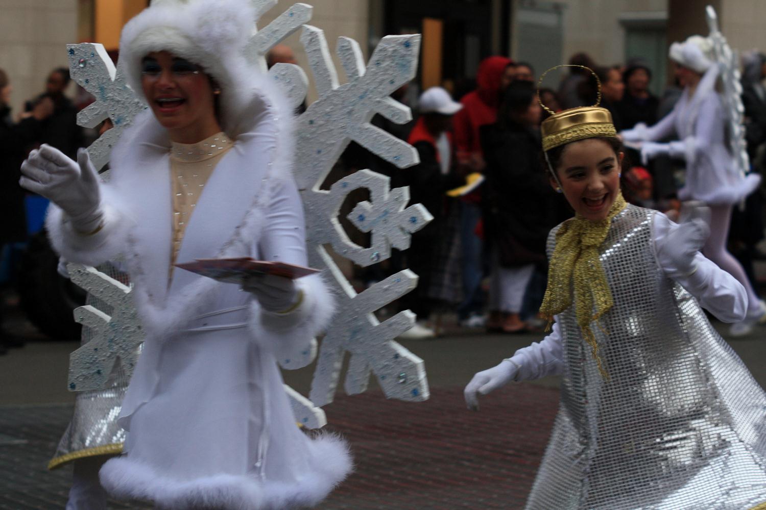 2010_comcast_holiday_parade_085.jpg