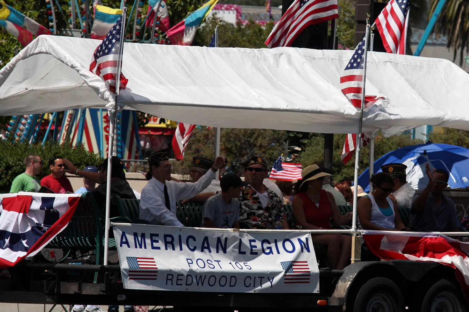 2010_redwood_city_4th_of_july_039.jpg