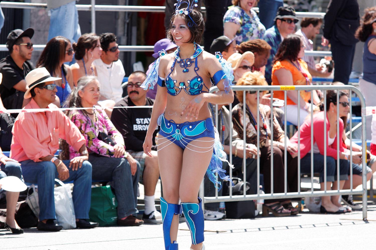 2010_sf_carnaval_052.jpg