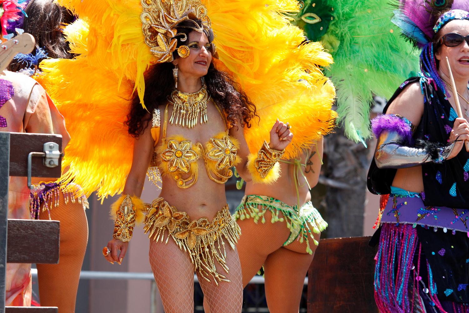 2010_sf_carnaval_083.jpg