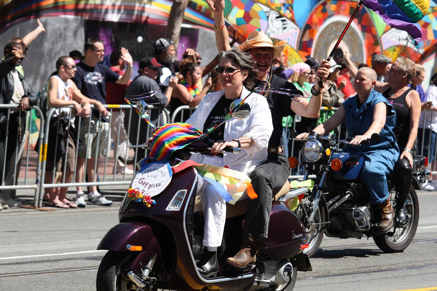 2010_sf_pride_003.jpg