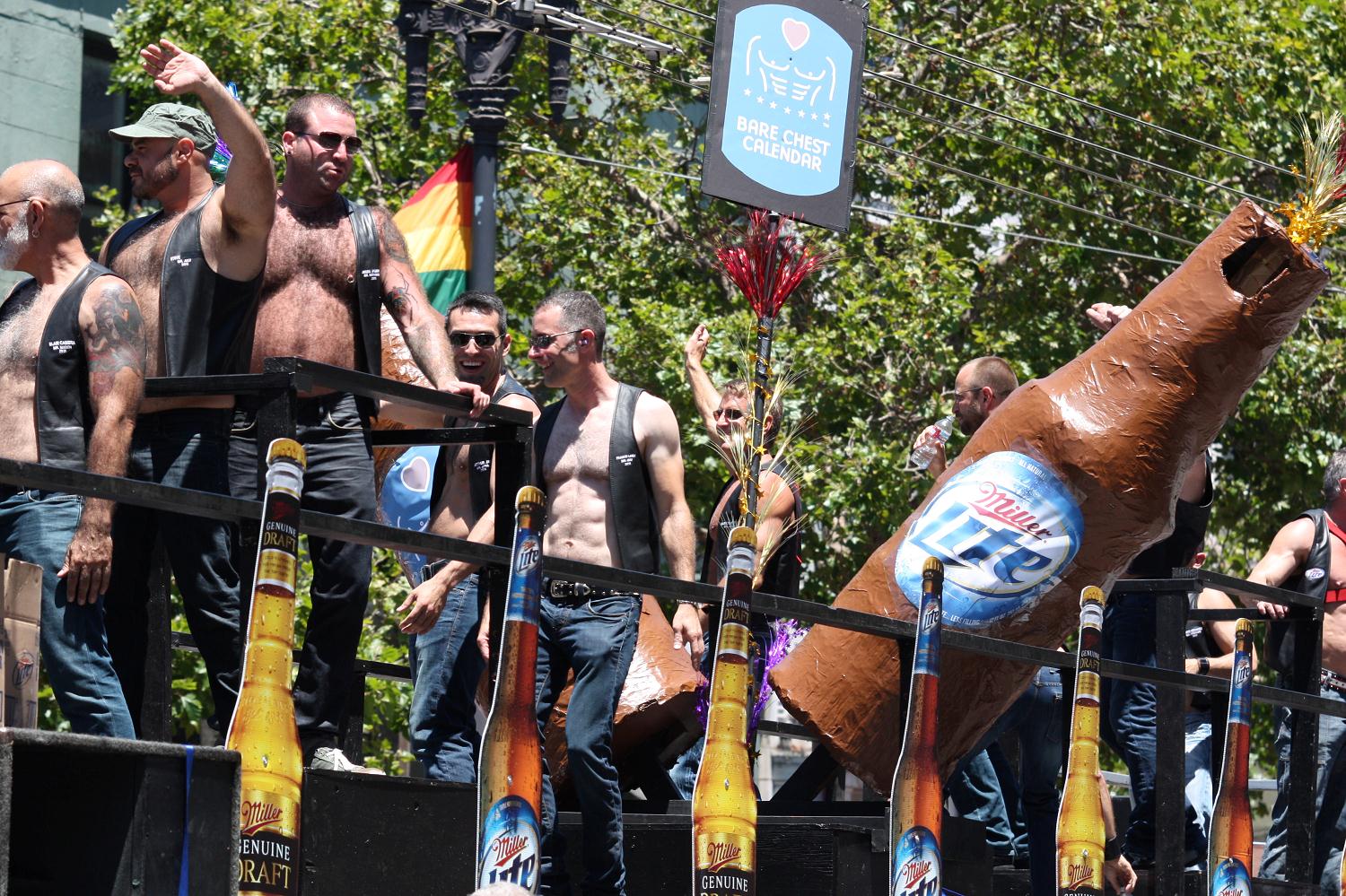 2010_sf_pride_093.jpg