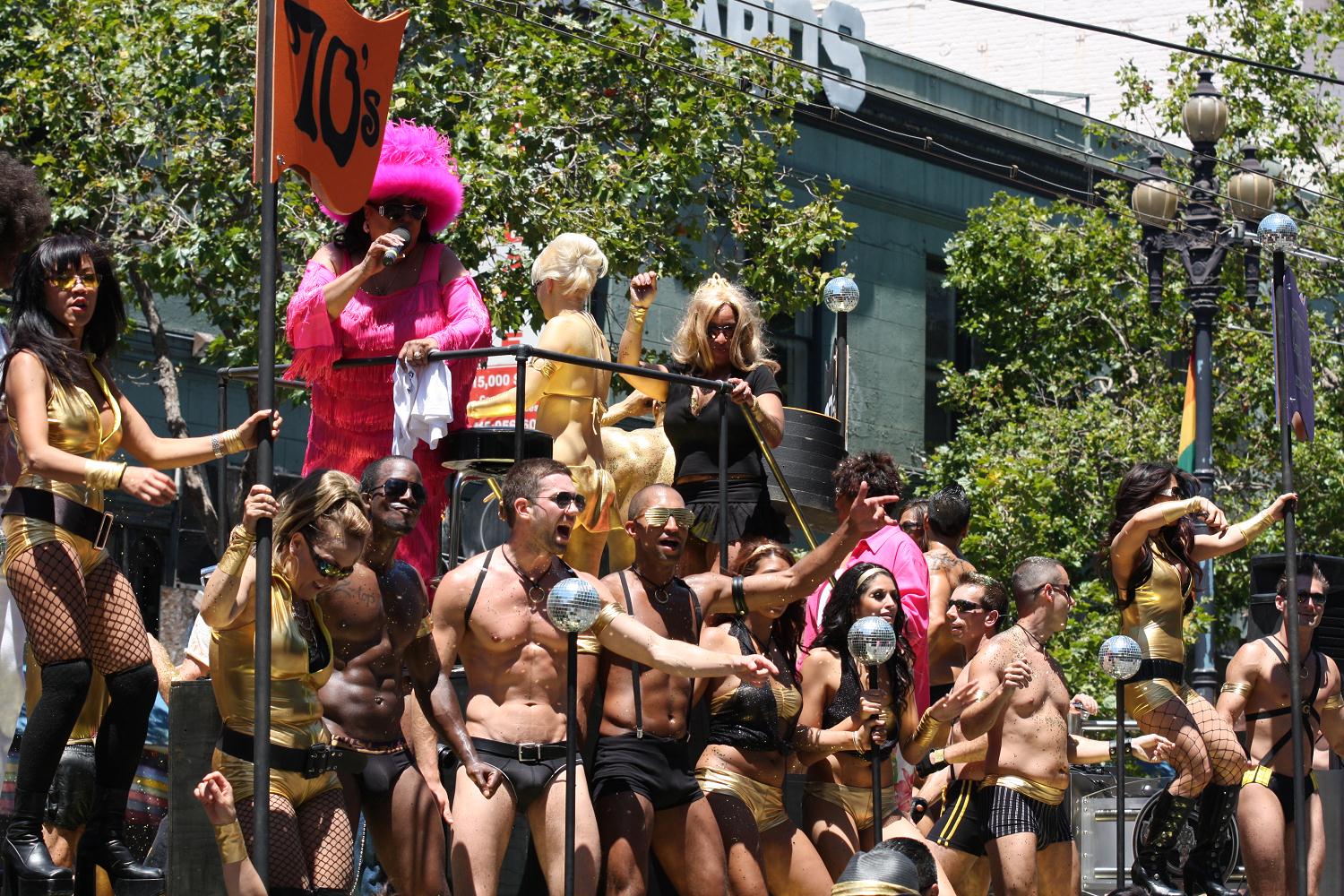 2010_sf_pride_116.jpg