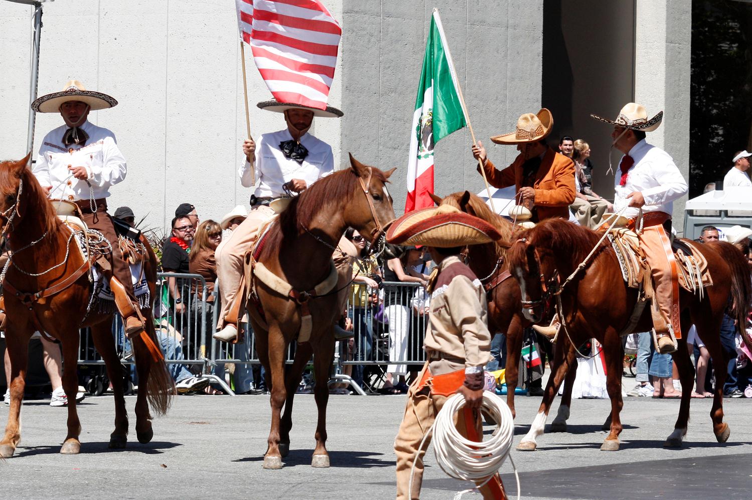 2010_san_jose_cinco_de_mayo_042.jpg