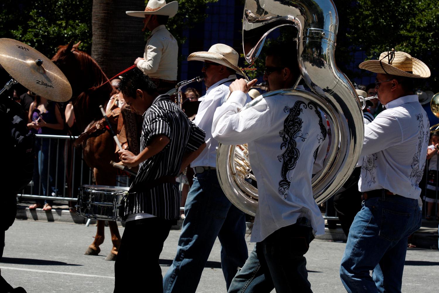 2010_san_jose_cinco_de_mayo_047.jpg