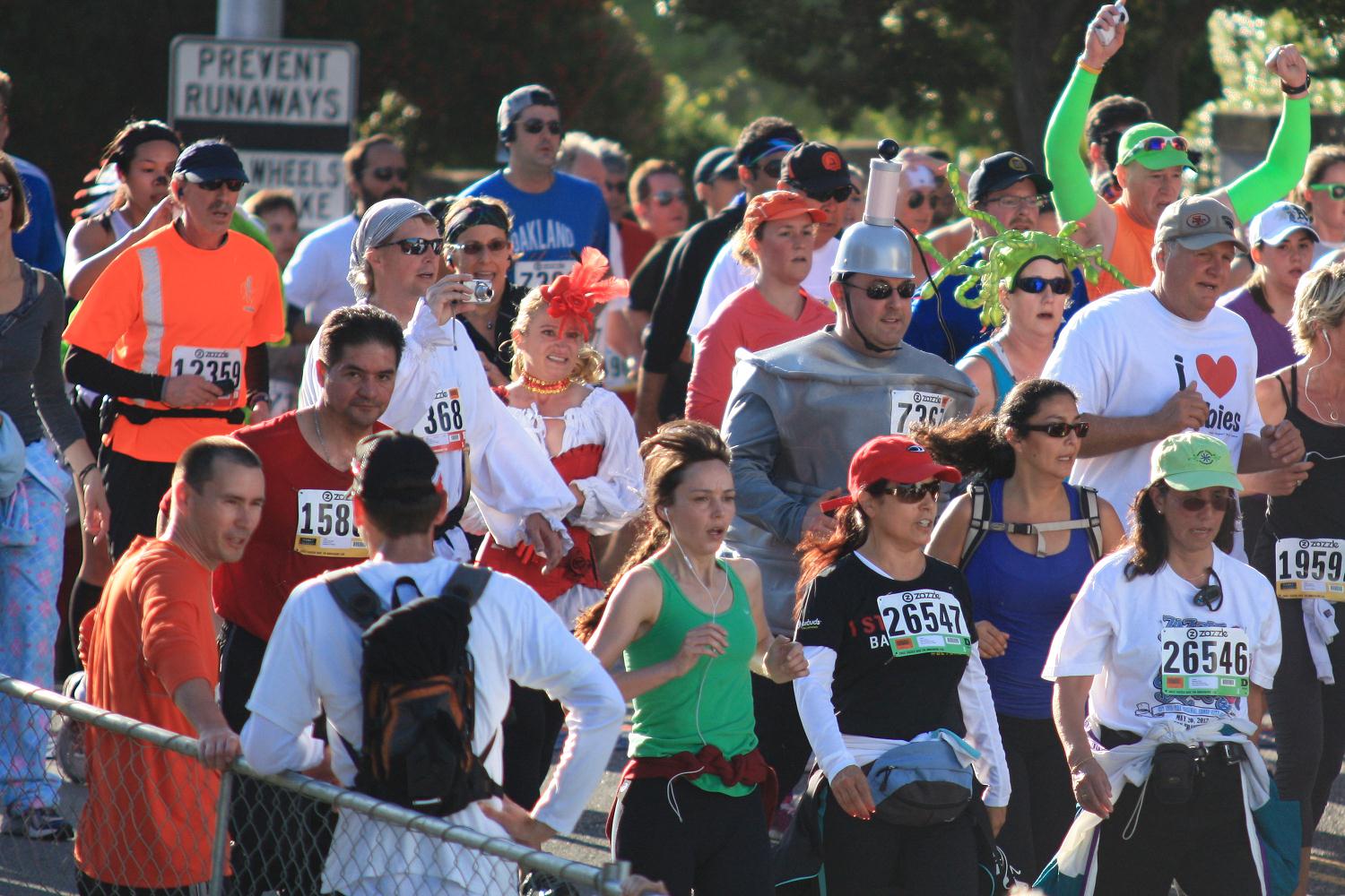 2012_bay_to_breakers_050.jpg