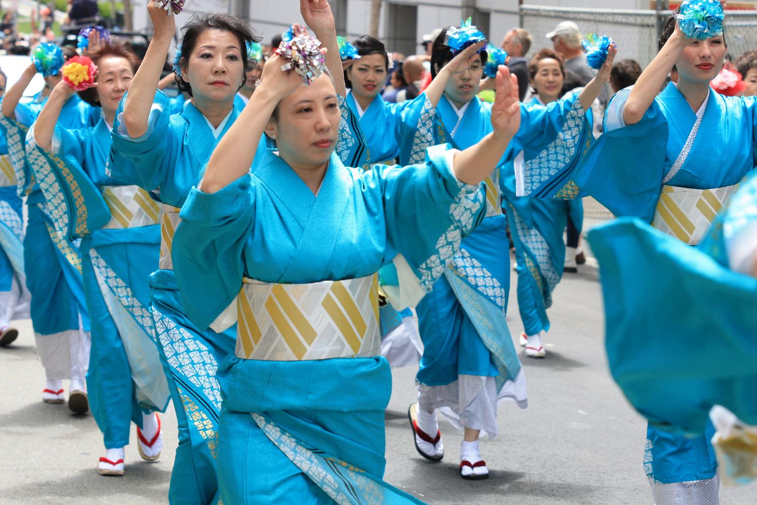 2012_san_francisco_cherry_blossom_festival_002.jpg