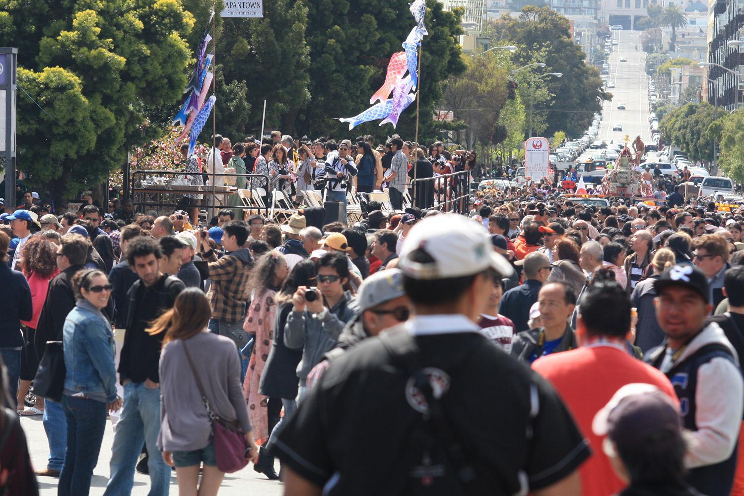 2012_san_francisco_cherry_blossom_festival_074.jpg